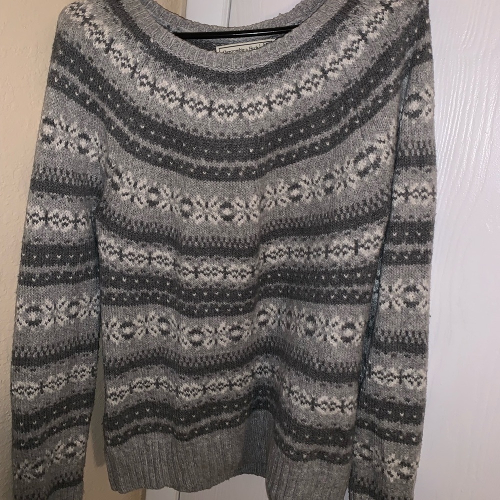 Printed sweater 🌼marked down price🌼